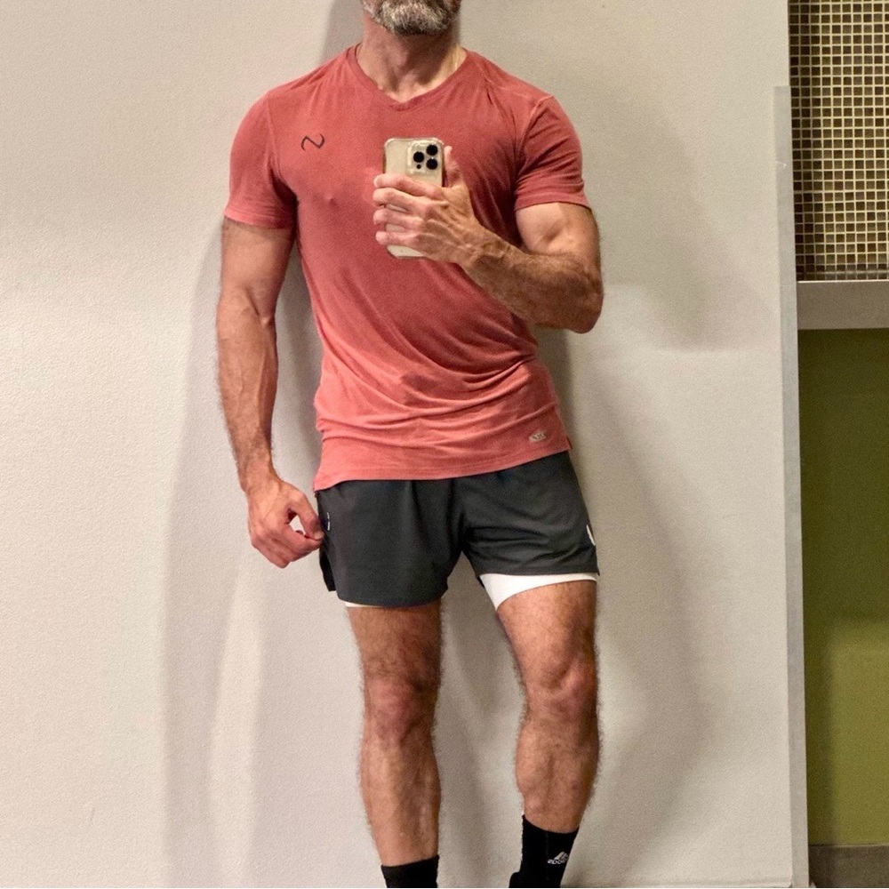 TLF powder Performance Bamboo T shirt. Brick color.